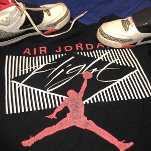 Jordan shirt and shoes Small & 4.5